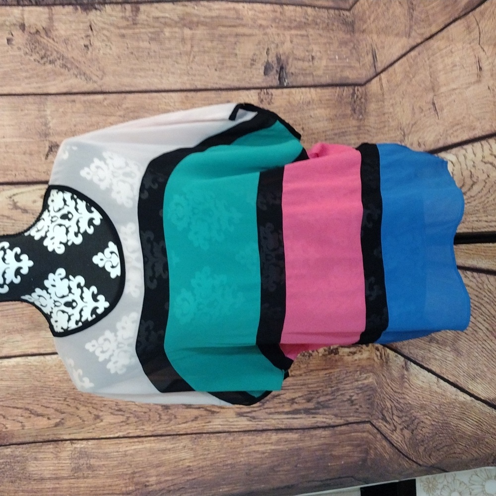 EUC Kessley Co USA Color Block Top